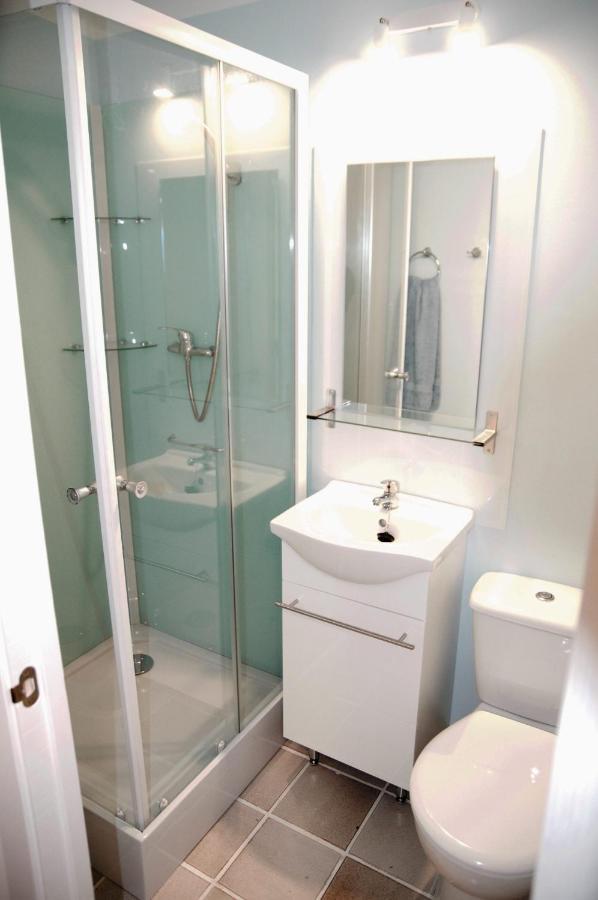 Apartamentos Individuales Con Piscina Galapagar Kültér fotó